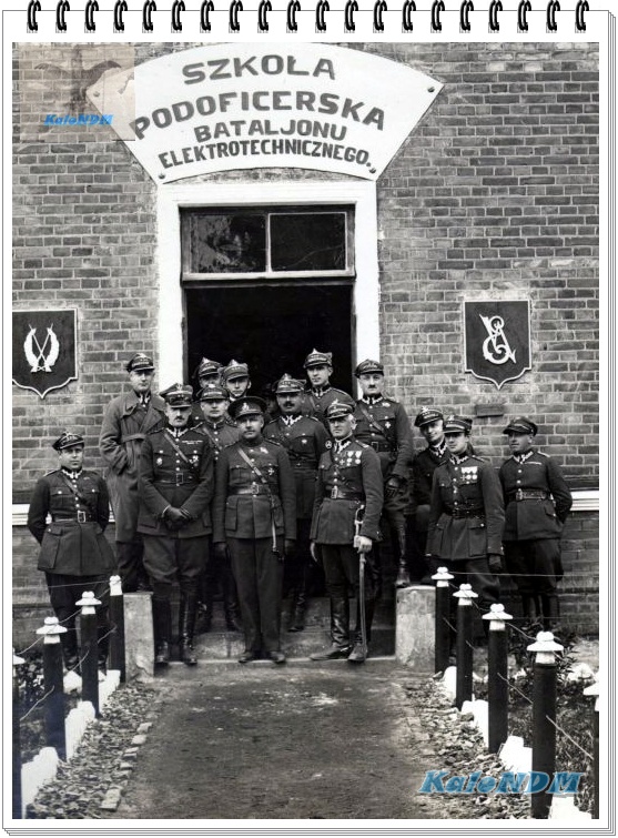 24 - Przedstawiciele armji finlandzkiej i estońskiej w Bataljonie - 2.jpg